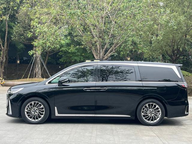 Certificated Pre-Owned VOYAH Dreamer PHEV 2024 Ultra Long Range Flagship Edition -u22115000