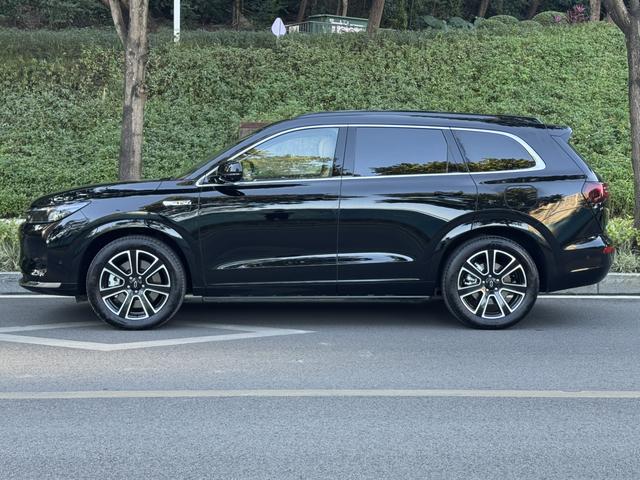 Pre - Owned AITO M7 2024 Pro Six - Seat Four - Wheel Drive Intelligent Driving Edition