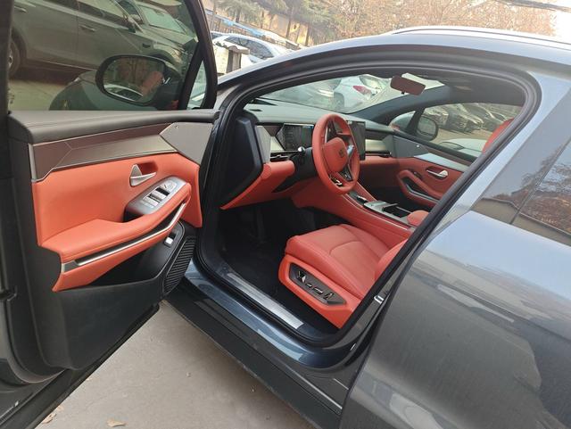 Certificated Pre-Owned BYD Tang L DM 2025 DM-p 200KM 4WD LiDAR Flagship Edition -u22097174