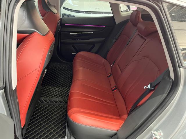 Certificated Pre-Owned XPENG P7 2020 670N-u22000252