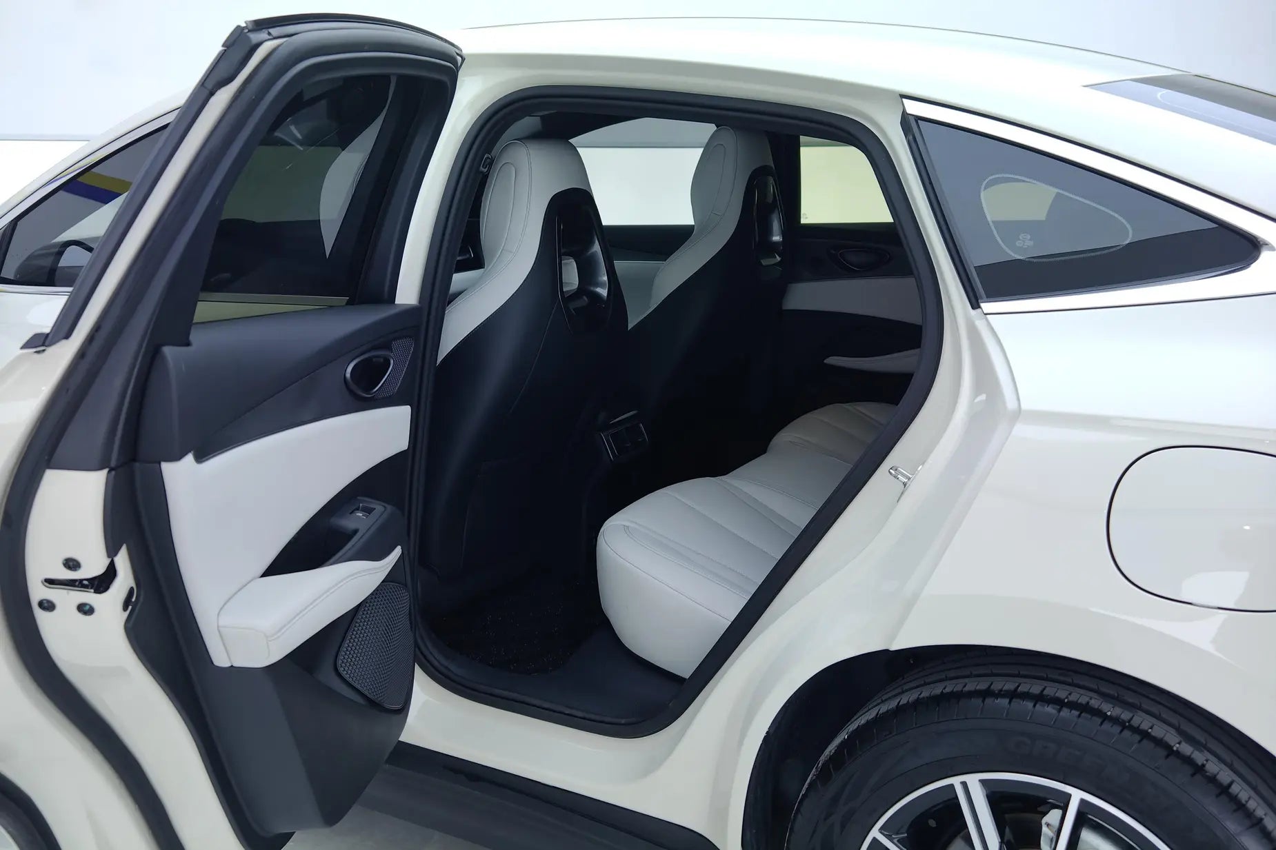 Certificated Pre-Owned BYD Seal 06DM 2024 Edition DM-i 80KM Premium Version -u22081079