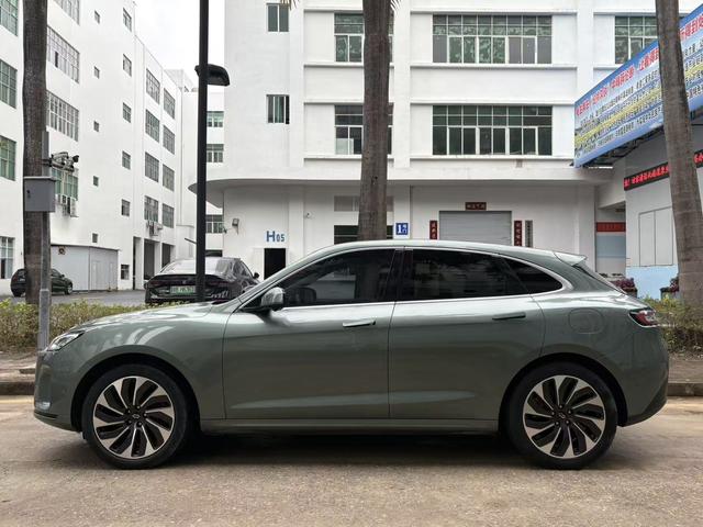 Pre - Owned 2022 AITO M5 Extended - Range Four - Wheel Drive Premium Edition