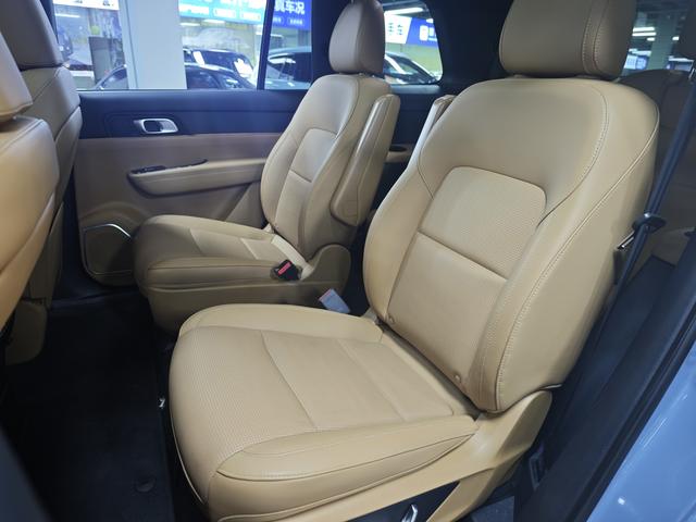 Pre - Owned 2021 Li ONE Extended - range 6 - seat Edition