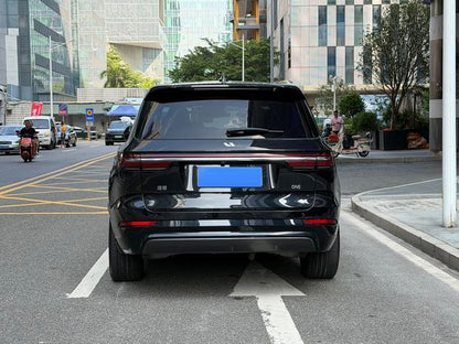 Pre-Owned Li ONE 2020 Extended - Range 6 - Seat Edition