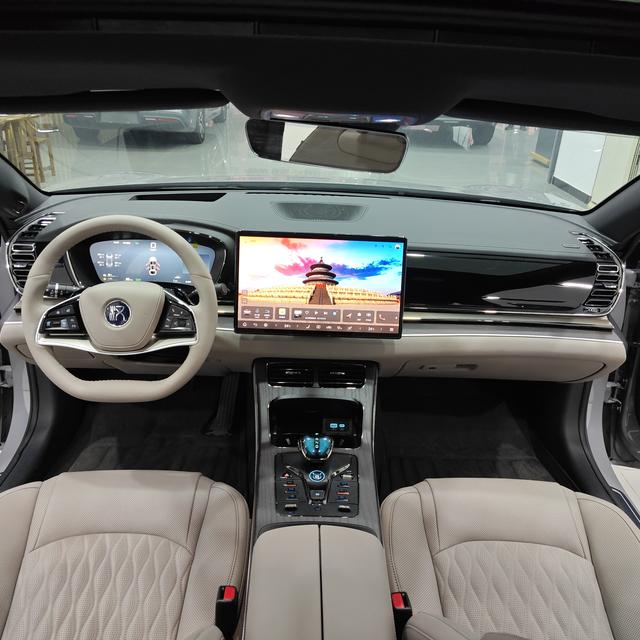 Certificated Pre-Owned BYD Han DM 2025 Intelligent Driving Version DM-i 125KM Lidar Flagship Model -u21340076