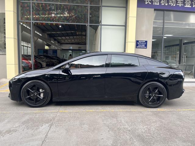 Pre-Owned Aion Hyper GT 2024 Global Edition 710km Ultra-High Voltage Lidar Version with Ternary Lithium Battery