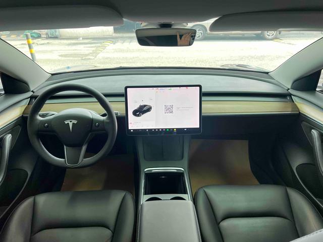 Pre-Owned Tesla Model 3 2021 Standard Range Rear-Wheel Drive Upgrade 3D6