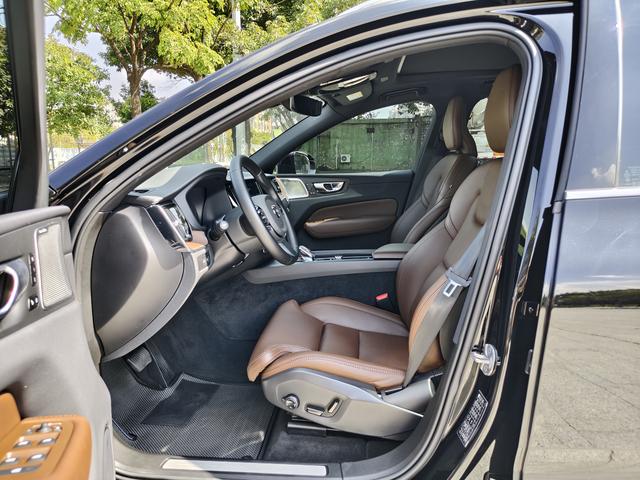 Certificated Pre-Owned Volvo XC60 PHEV 2024 T8 AWD Long Range Inscription Luxury Edition -u21216746