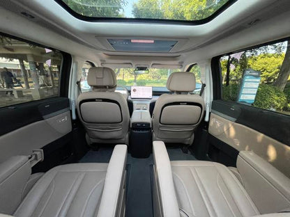 Pre-Owned XPeng X9 2024 Model 640 4WD High-Performance Max